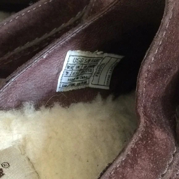 UGG Brown Suede Shoes Perfect for Fall - Picture 5 of 5